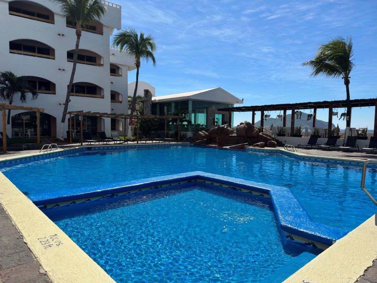 Hotel Quijote Inn Mazatlán Exterior foto
